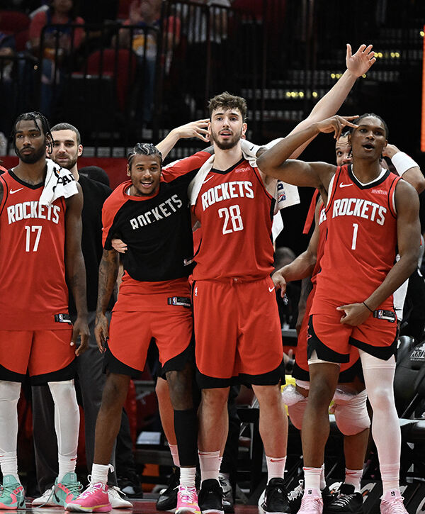 休斯敦火箭发布备战花絮,国际比赛日调整名单,英超任务艰巨,球探报告显示潜力的简单介绍 休斯敦火箭发布备战花絮,国际比赛日调整名单,英超任务艰巨,球探报告显示潜力的简单介绍