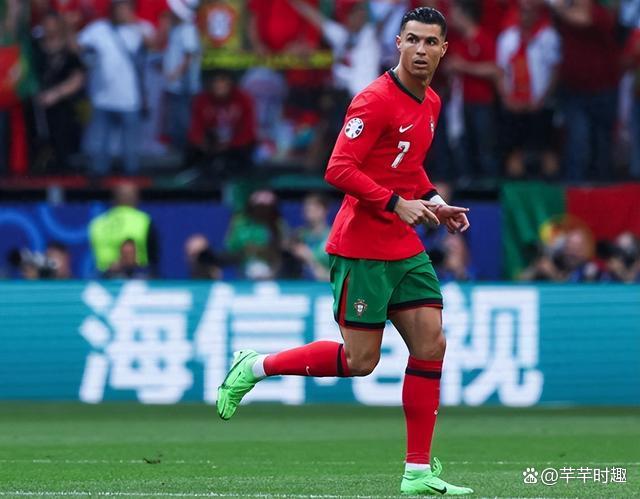 开云体育中国官网-包含冲刺阶段葡萄牙体育备战英超；防线松动细节曝光；管理层满意；球队文化再被提及的词条