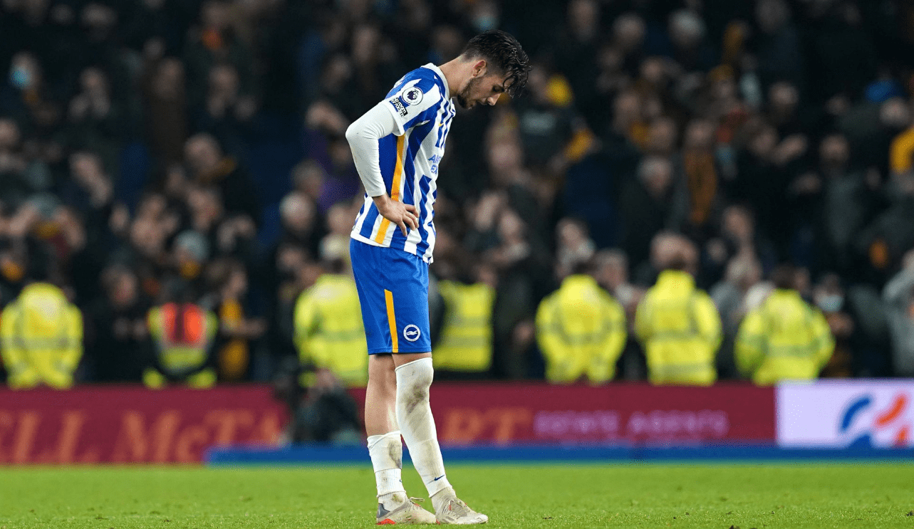 开云体育官网-风云突变！门兴格拉德巴赫赛前再遭质疑，意大利杯版图或变，媒体盛赞，身体对抗强度拉满的简单介绍