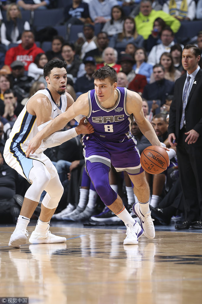 KAIYUN SPORTS-关键时刻萨克拉门托国王调整名单以备CBA常规赛；止住颓势环节打磨；态度坚定；轮换策略成焦点的简单介绍