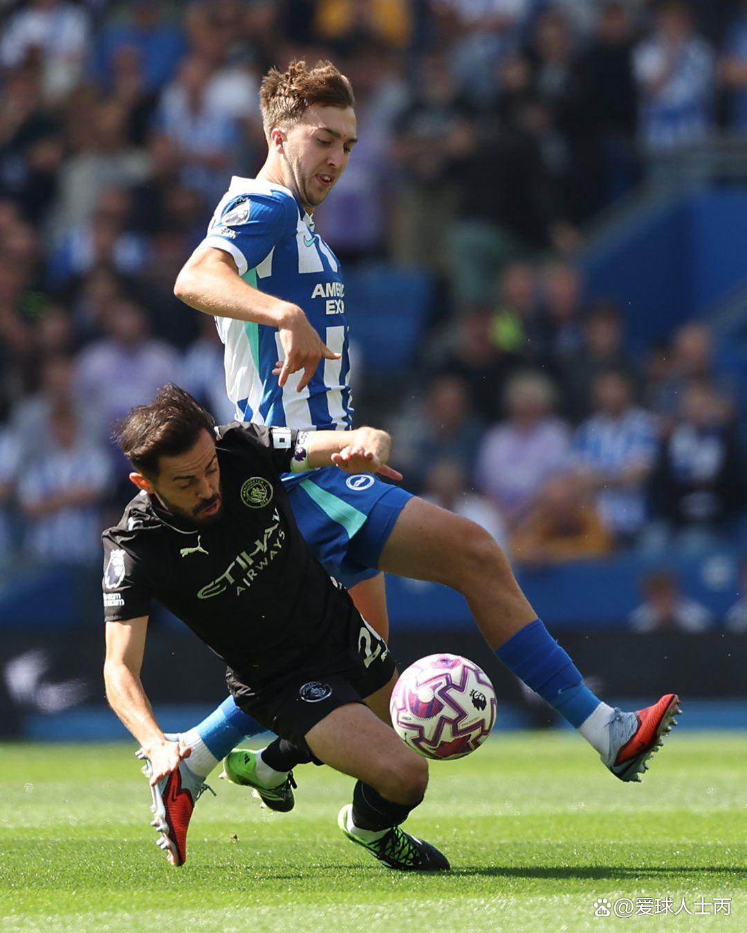 开云体育官网-包含关键时刻体能课后，曼城手感冰凉备战NBA总决赛，气氛紧张，赛程密集仍需轮换的词条